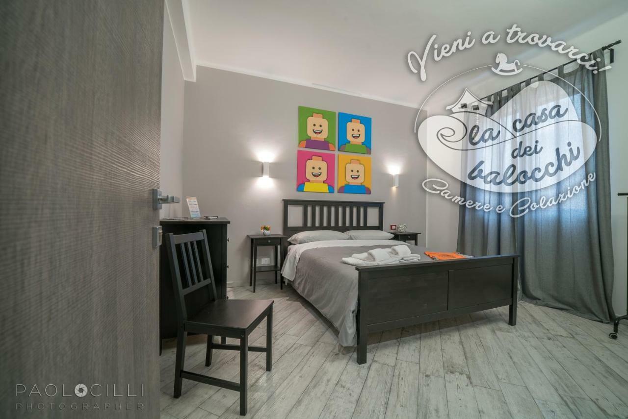 La Casa Dei Balocchi B&B Тоїрано Екстер'єр фото